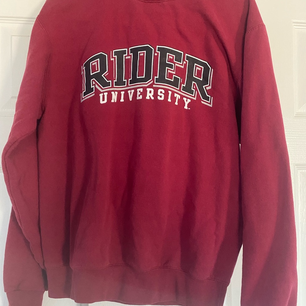 Champion Men's Red Crewneck Sweater